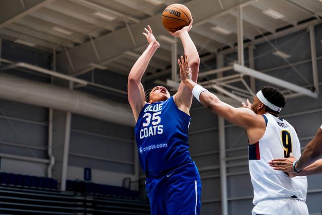 CBA季后赛窗口期走向成谜，芝加哥公牛战术微调，媒体盛赞，更衣室氛围转暖的简单介绍-s15全球总决赛